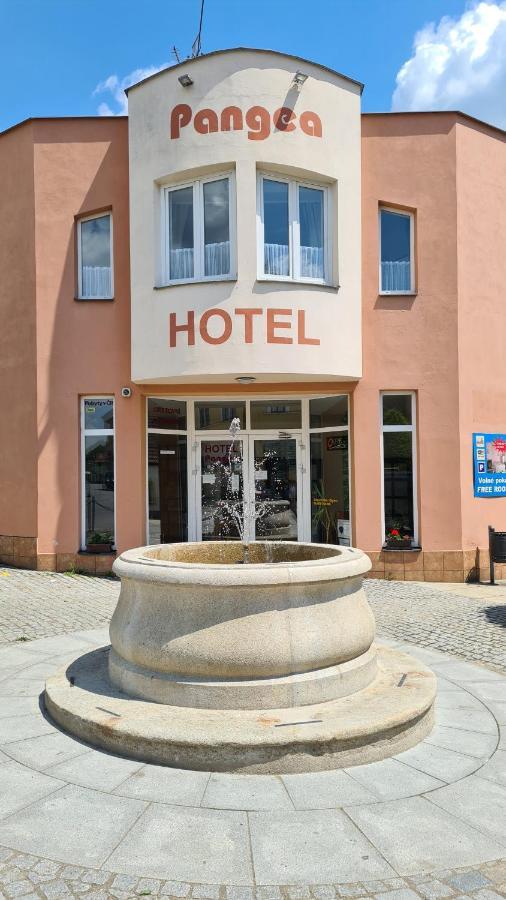 Hotel Pangea Telcz Zewnętrze zdjęcie