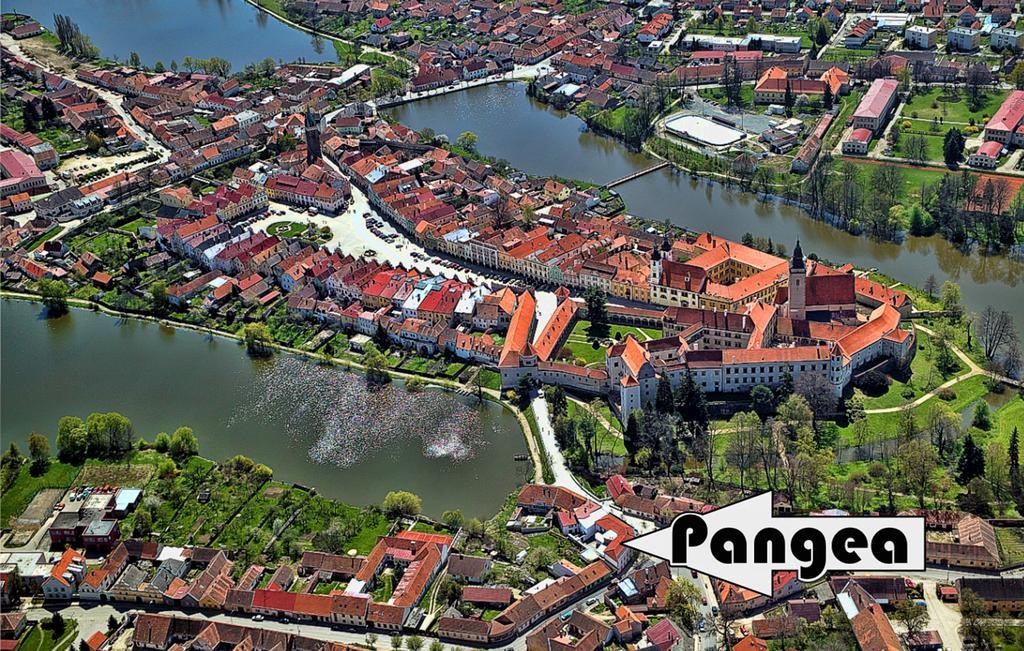 Hotel Pangea Telcz Zewnętrze zdjęcie